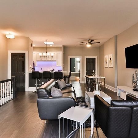 Luxury Apt W/ Spectrum Mood Lighting - Historic Cherokee Street Antique Row Maryland Heights Bagian luar foto